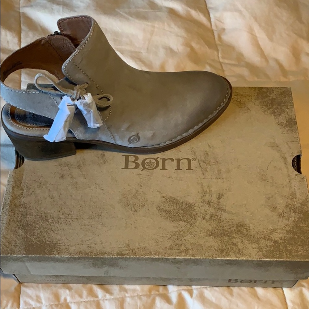 BORN Monikah Grey Bootie